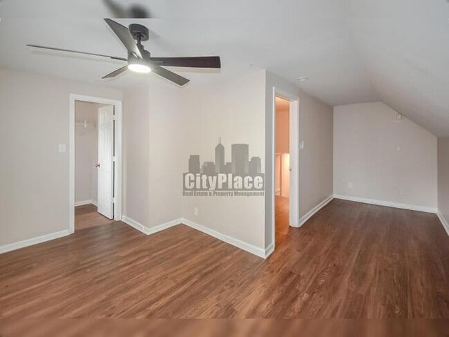 Building Photo - 119 N Grant Ave