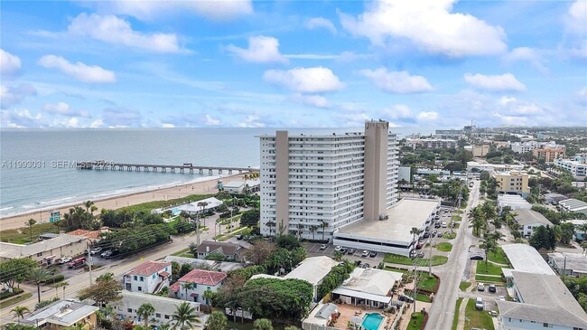 Building Photo - 333 NE 21st Ave