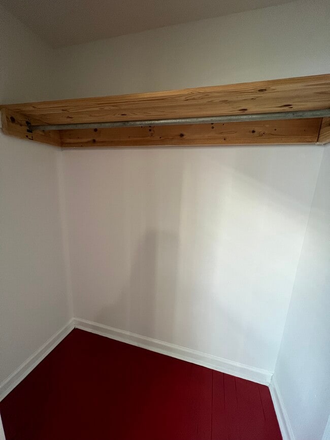 Building Photo - 3030 Toulouse St