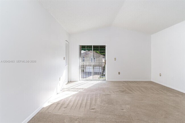 Building Photo - 4671 SW 154th Pl