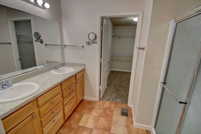 Building Photo - 4 Bedroom Home in Rio Rancho