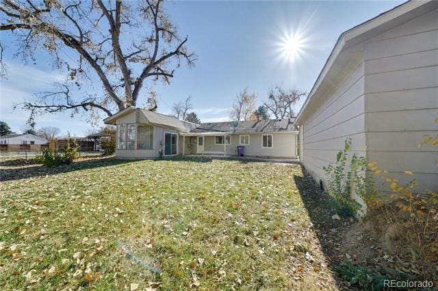 Building Photo - 5055 E Dartmouth Ave