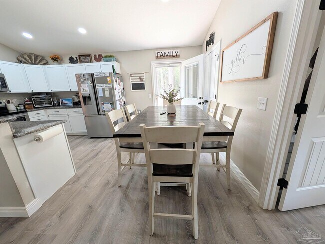 Building Photo - 6837 Sage Brush Ln