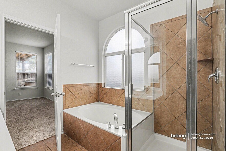 Building Photo - 175 Katherine Way