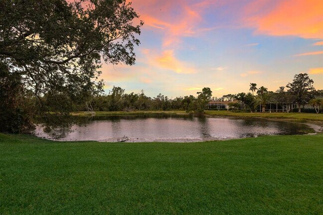 Building Photo - 9405 Boxthorn Pl