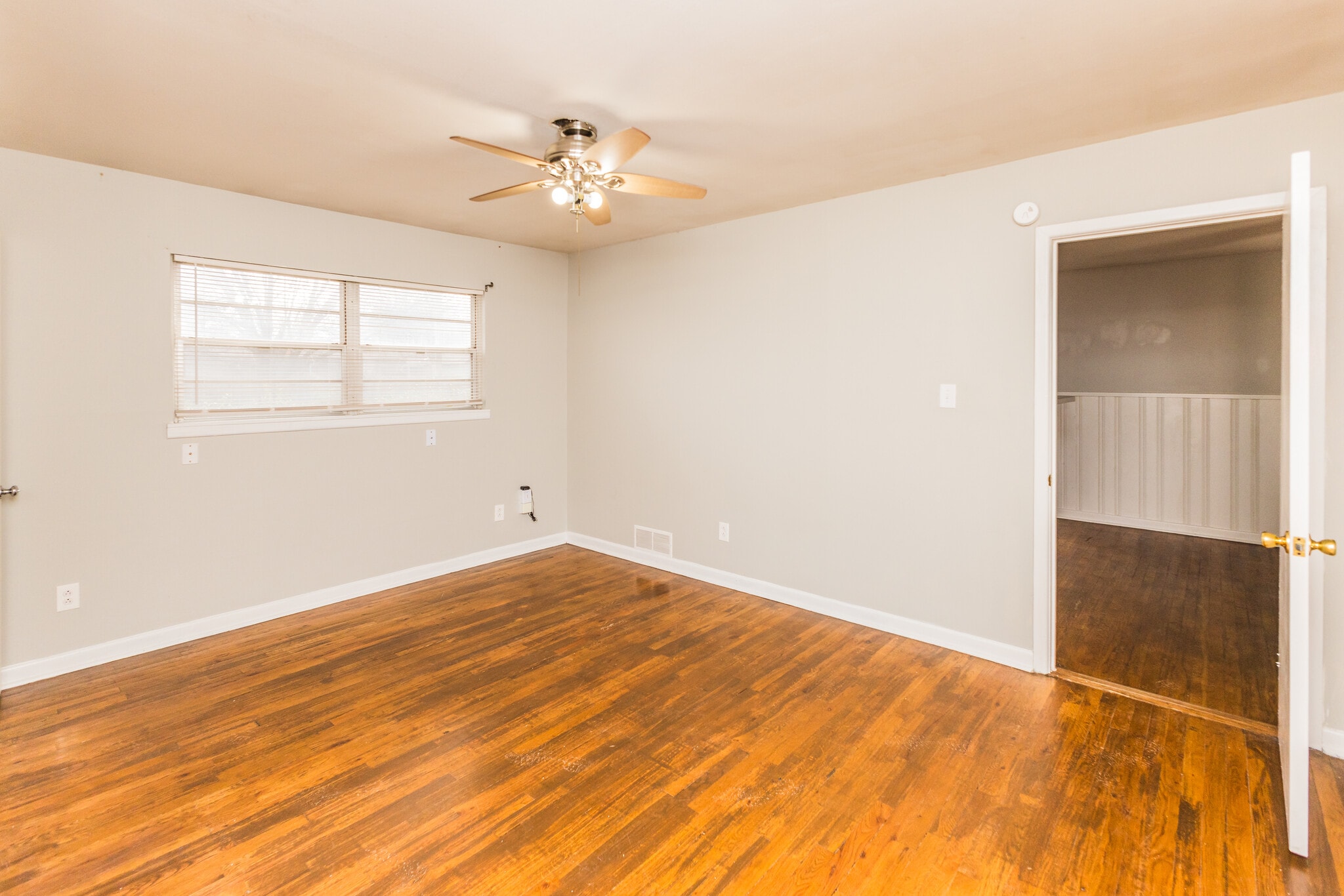 Building Photo - 3705 42nd St