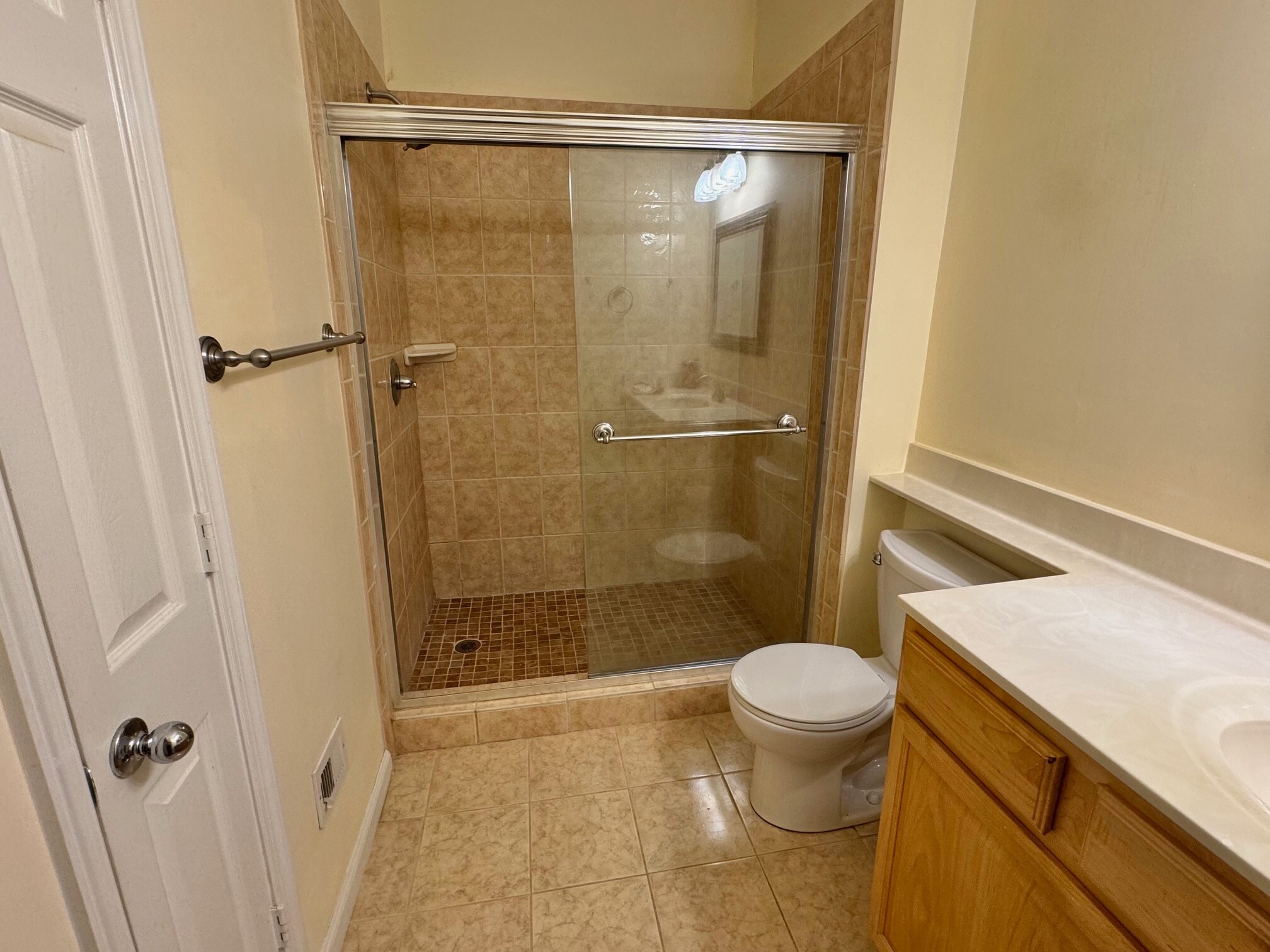 Building Photo - 4137 Fountainside Ln