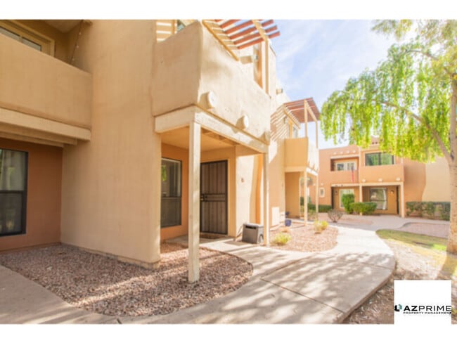 Building Photo - Experience the charm of this stunning 2/2 ...