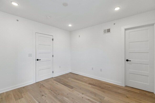 Building Photo - 1249 N 2nd St