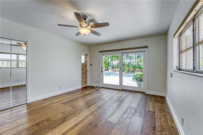 Building Photo - 2000 Admirals Way