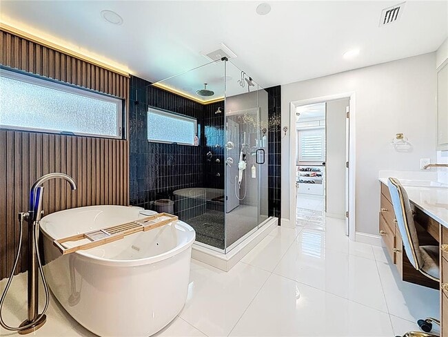 Building Photo - 8693 15th St N