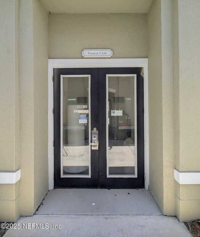 Building Photo - 1300 Riverplace Blvd