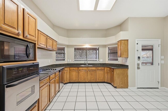 Building Photo - 3426 Serene Grove