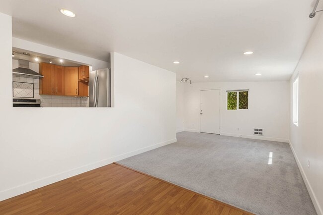 Building Photo - 15577 9th Ave NE