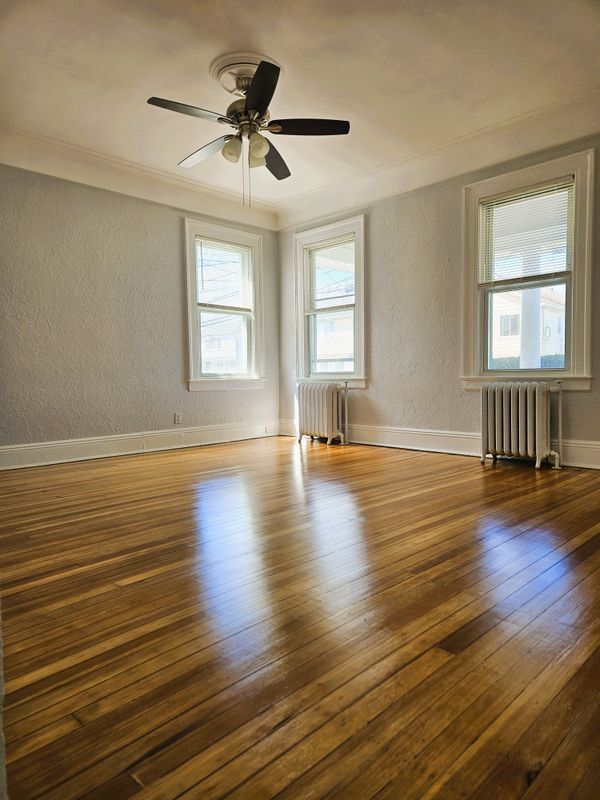 Building Photo - 56 4th Ave