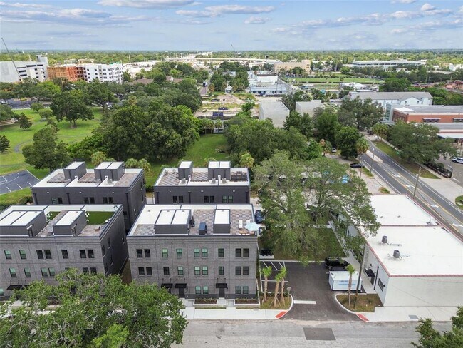 Building Photo - 801 3rd Ave