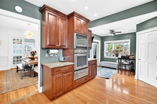 Building Photo - 14 Columbia Pl