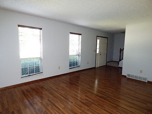 Building Photo - Dublin Home on a Quiet Court