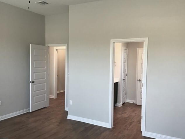 Building Photo - 6008 Gerard Dr