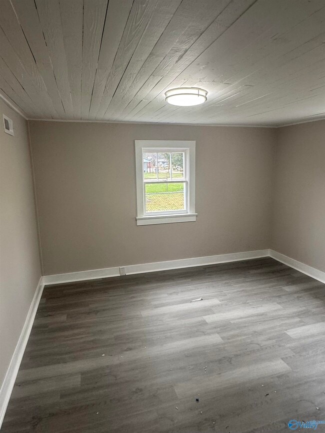 Building Photo - 2614 Huntsville St NW