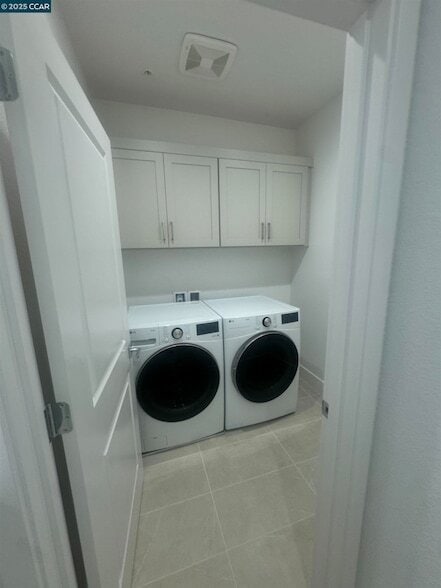 Building Photo - 5601 Linen Ct