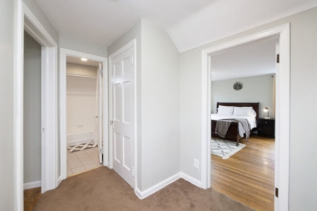 Building Photo - 3582 Silsby Rd