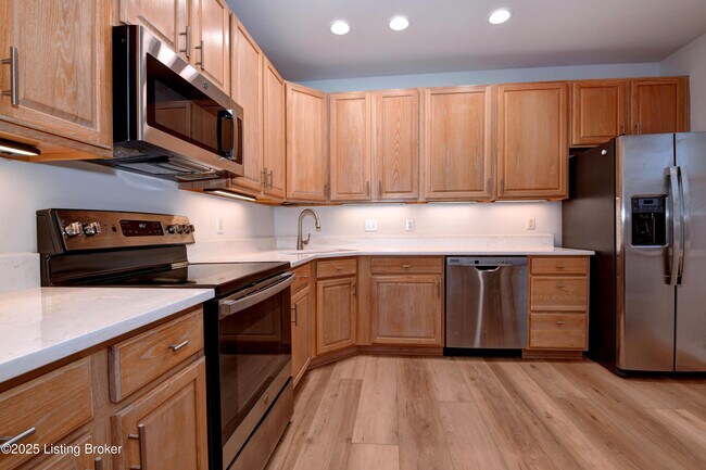 Building Photo - 5028 Ardossan Square