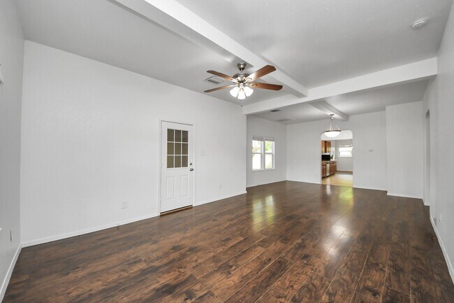 Building Photo - 4314 6th St