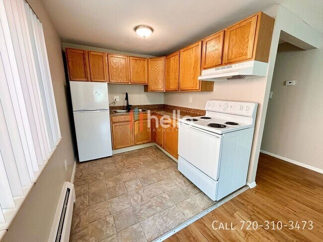 Building Photo - 2737 W 23rd Ave