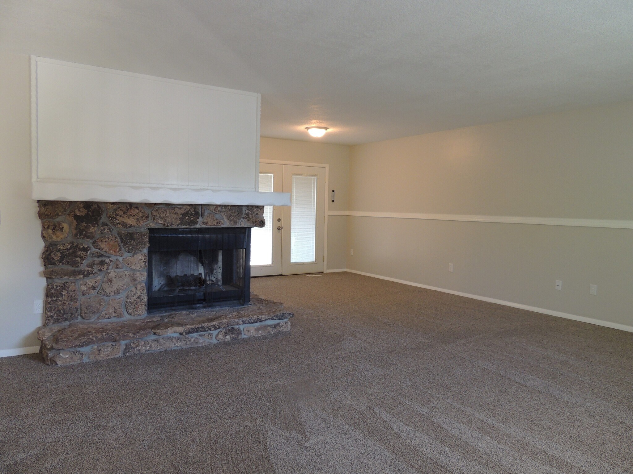 Building Photo - 2664 Bahamas Way