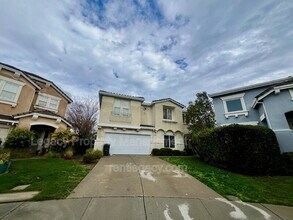 Building Photo - 116 Burgundy Ct