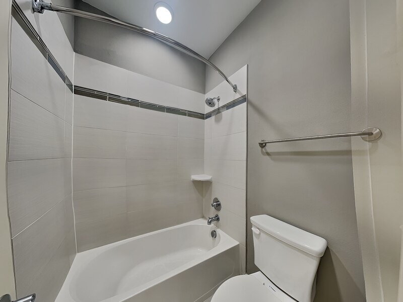 Building Photo - 1553 Fiji St