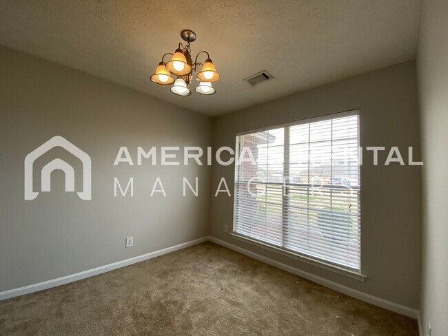 Building Photo - Home for Rent in Montgomery with Fenced in Backyard!!! New LVP Flooring! View with 48 Hours Notic...