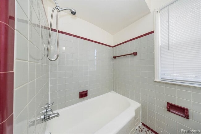 Building Photo - 20258 Caldwell St