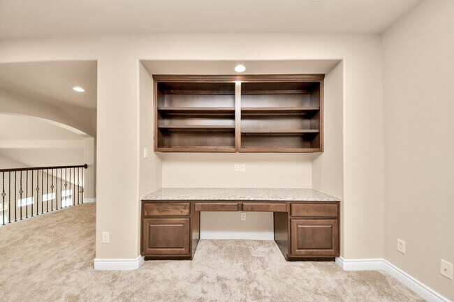 Building Photo - 24219 Peralta Glen Ln