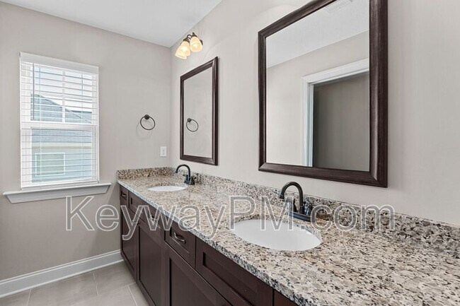 Building Photo - 2208 Jeannie Bell Ct