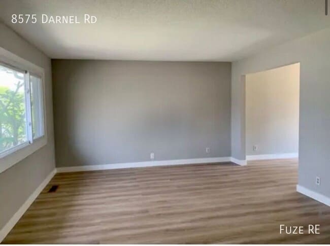 Building Photo - 8575 Darnel Rd