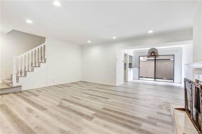 Building Photo - 818 18th St
