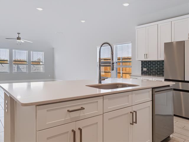 Building Photo - 1608 Barnwood Trce
