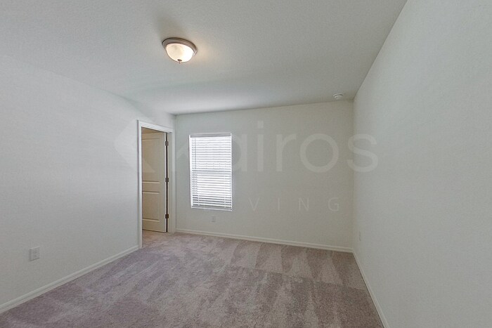 Building Photo - 3641 Bath Ln