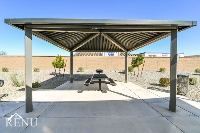 Building Photo - 35579 W San Capistrano Ave