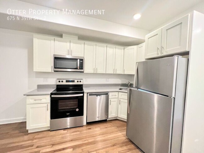 Building Photo - 675 N 39th St