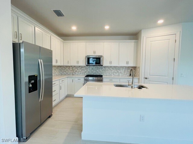 Building Photo - 1962 Tripletail Ln