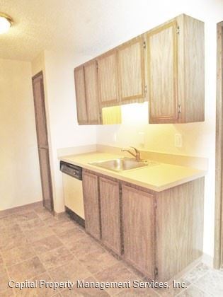 Building Photo - 3910-3948 SW Multnomah Blvd