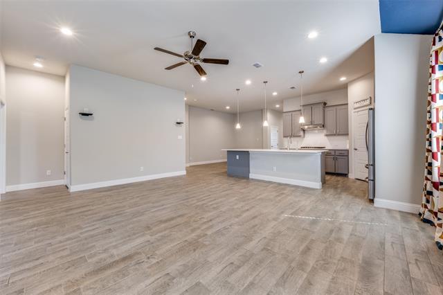 Building Photo - 2216 Toucan Dr