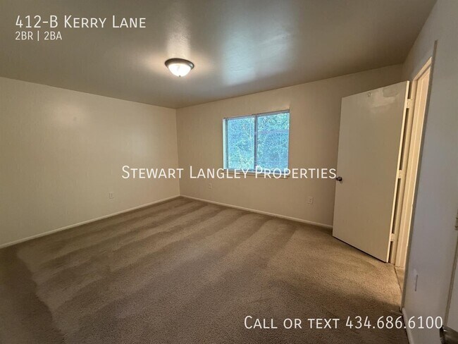 Building Photo - 412 Kerry Ln