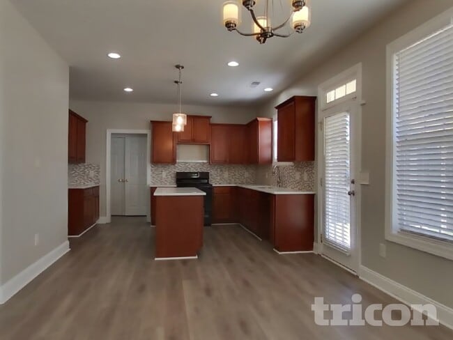 Building Photo - 116 Fate Ct