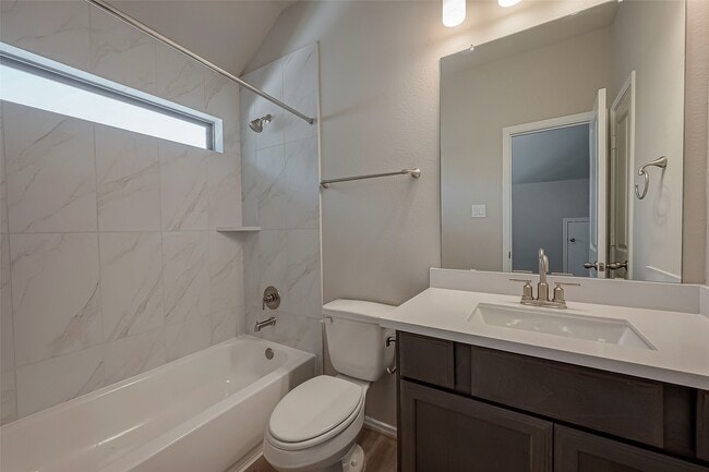 Building Photo - 32005 Towering Birch Trl