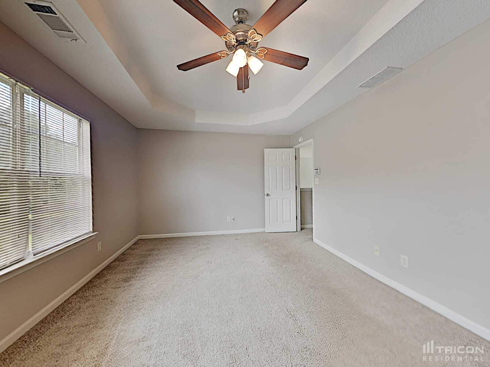 Building Photo - 105 River View Ct