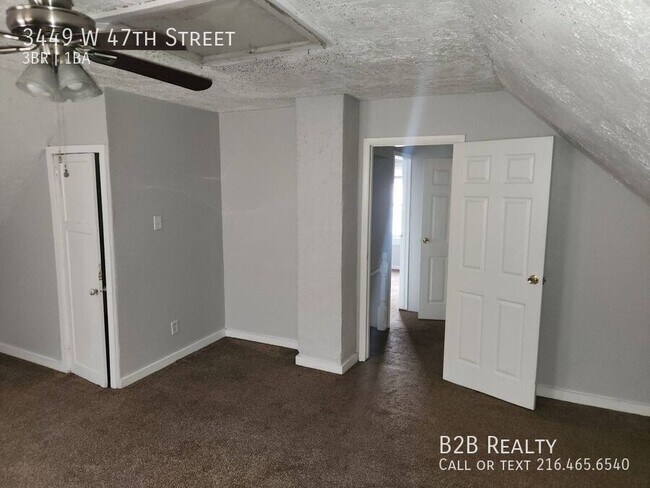 Building Photo - 3449 W 47th St